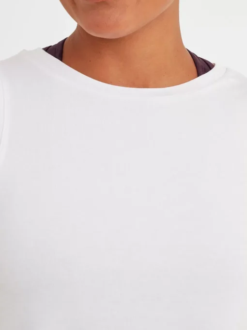 Women Tog24 Tops & T-Shirts>Bolam Tec Vest