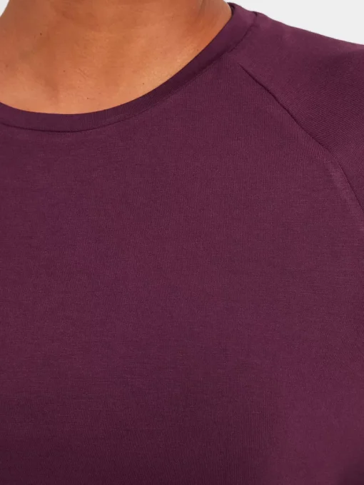 Women Tog24 Tops & T-Shirts>Tanton Tec T-Shirt